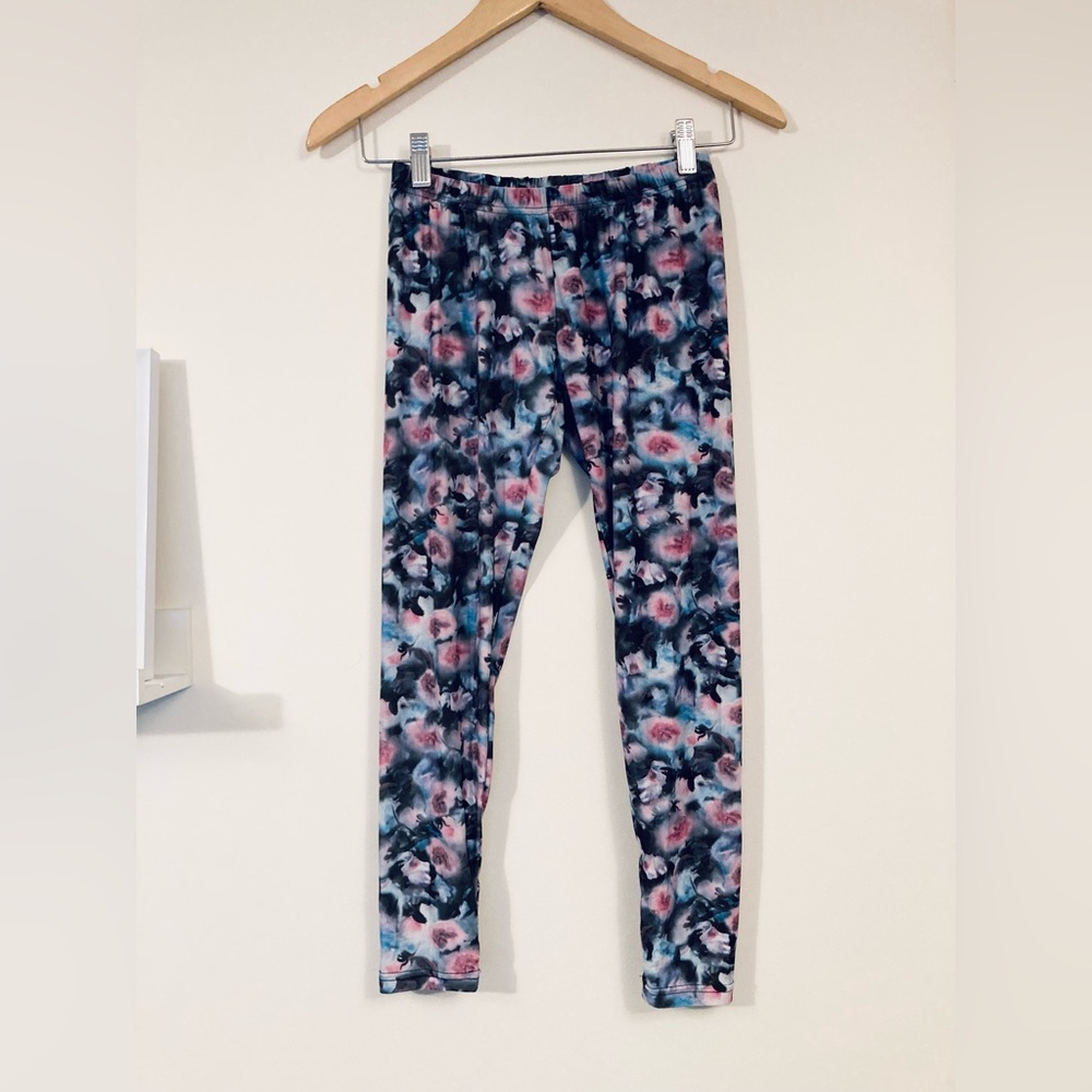 Vintage Y2K Steve Madden Floral Leggings 3/4 length or cropped Women’s Small